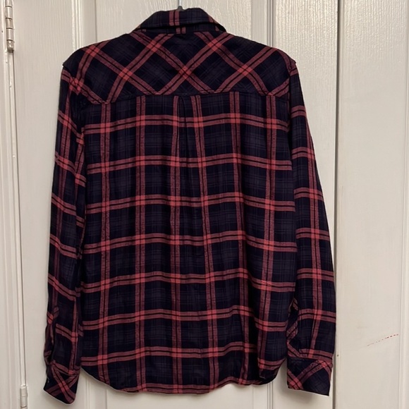 Rails Hunter Navy Mauve Button Down Shirt - Picture 6 of 10